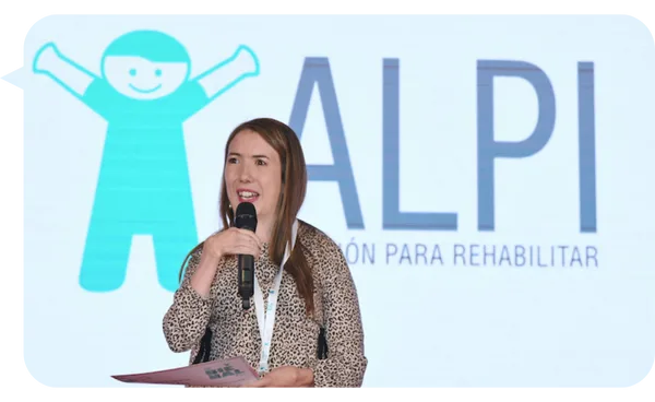 Daniela Aza, conferencista para eventos corporativos sobre Diversidad e Inclusión