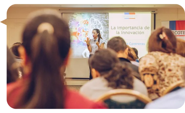 Barbara Contreras, conferencista para eventos corporativos sobre Innovación en Liderazgo