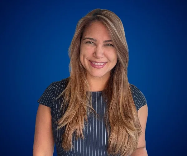 Linda De La Torre